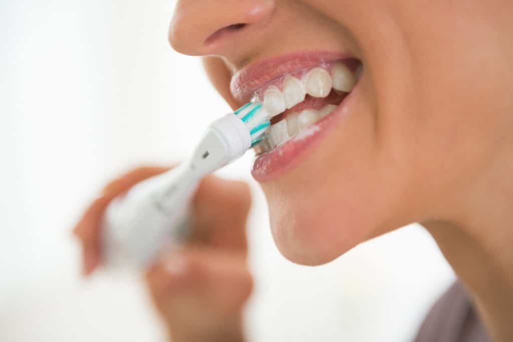 3 Benefits of an Electric Toothbrush