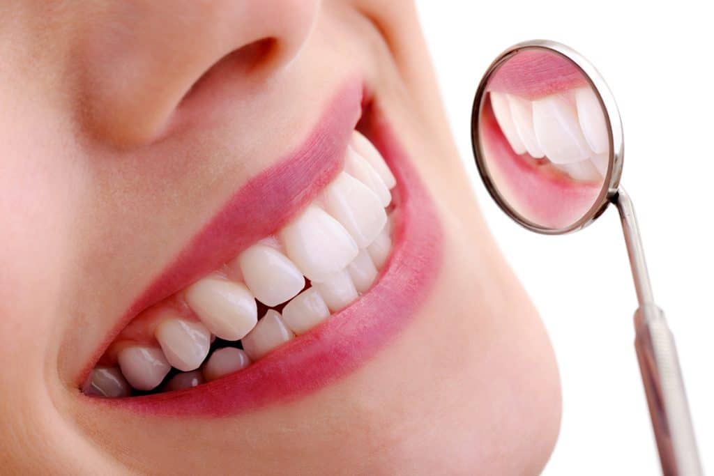 What is Cosmetic Dentistry? What are the Benefits?